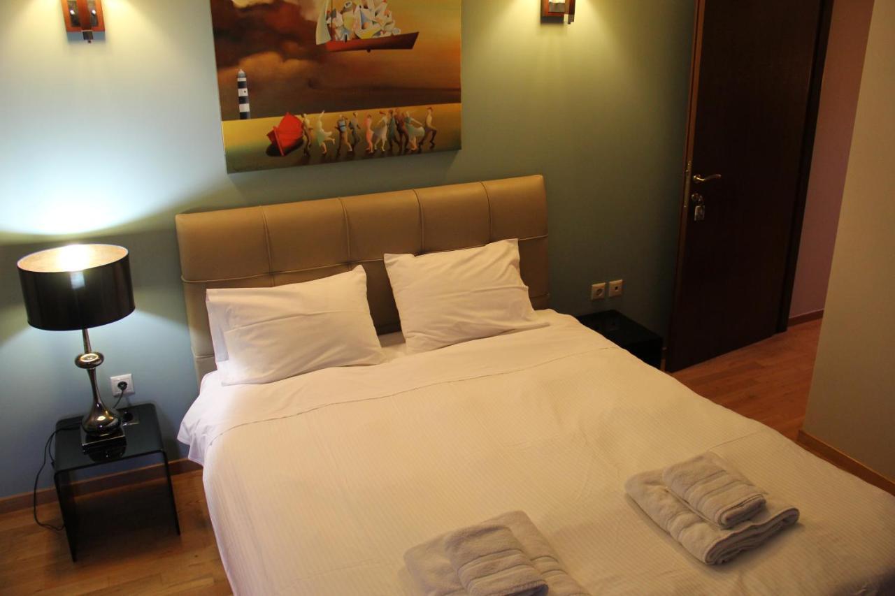 Tsarbou Guesthouse Стемница Экстерьер фото