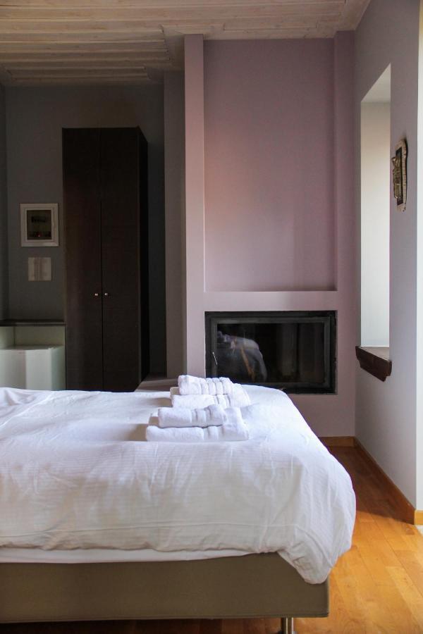 Tsarbou Guesthouse Стемница Экстерьер фото